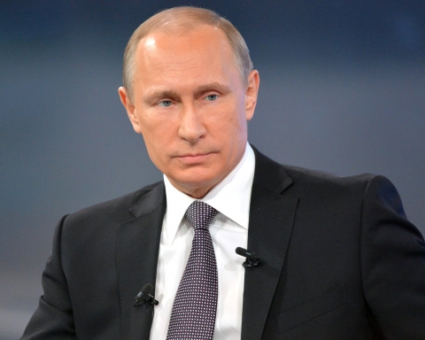 Владимир Путин ще се кандидатира като независим за нов президентски мандат
