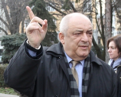Проф. Димитър Иванов: За лидерството и псевдолидерството