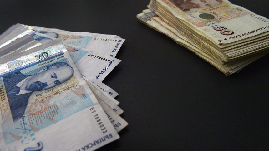 Емигрантските пари започнаха да надхвърлят чуждите инвестиции в България