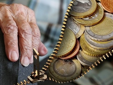 Експерт: Средна допълнителна пенсия от 30 лв. е абсурд!