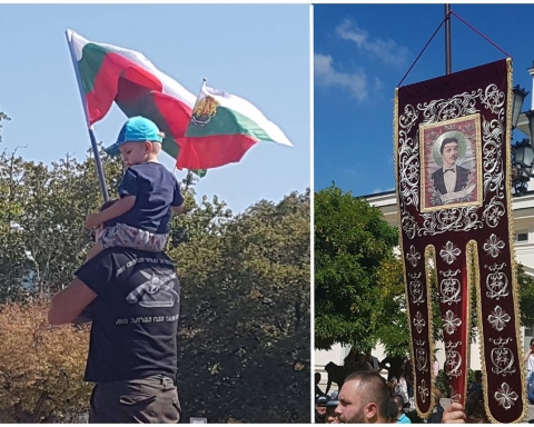 Народът пощурява