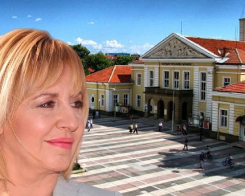 Мая Манолова срещу тези, които ограбват съдбите ни в Ямбол!