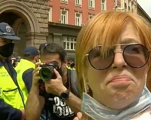 Ченалова: В умиращата ни страна се случи чудото. Благодаря ви, деца на България!