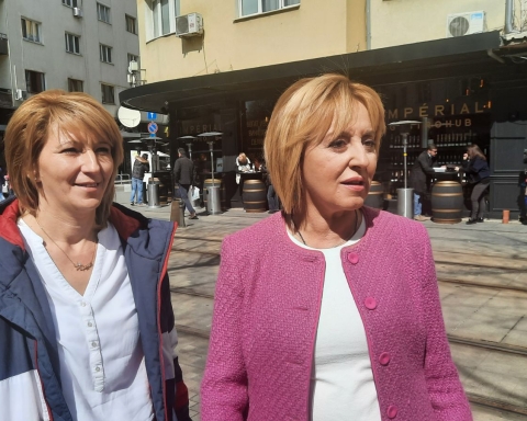Манолова защитава председателя на инициативата за чист въздух в Пещера по делото за 100 хил. лв.