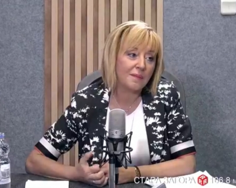 Мая Манолова: Искаме оставката на енергийния министър заради увеличението на цените на тока