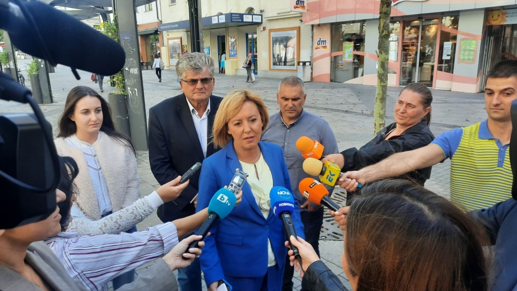 Мая Манолова: От 1 октомври държавата да плати компенсации за скока на тока