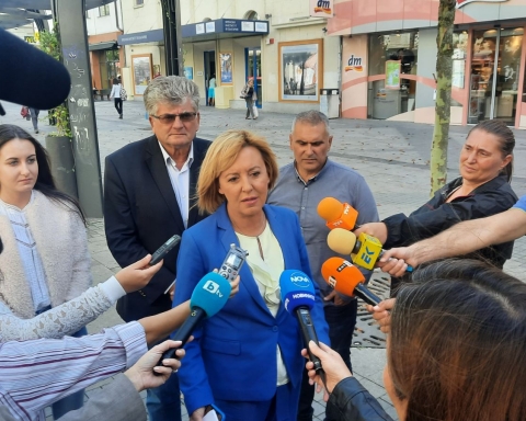 Мая Манолова: От 1 октомври държавата да плати компенсации за скока на тока