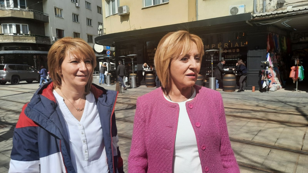 Манолова защитава председателя на инициативата за чист въздух в Пещера по делото за 100 хил. лв.