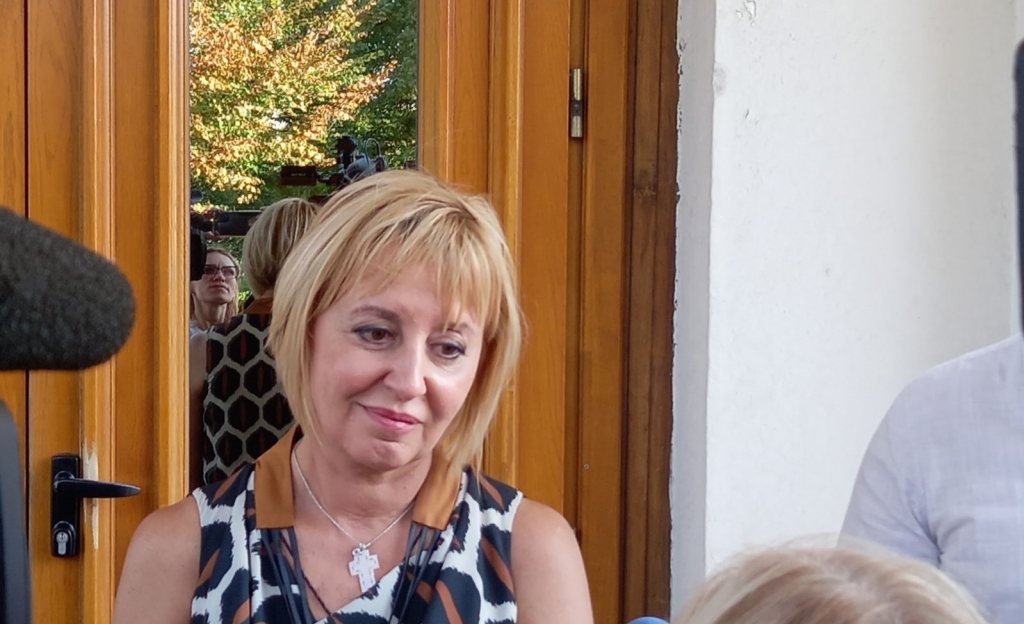 Мая Манолова: Третият мандат е шанс да има кабинет