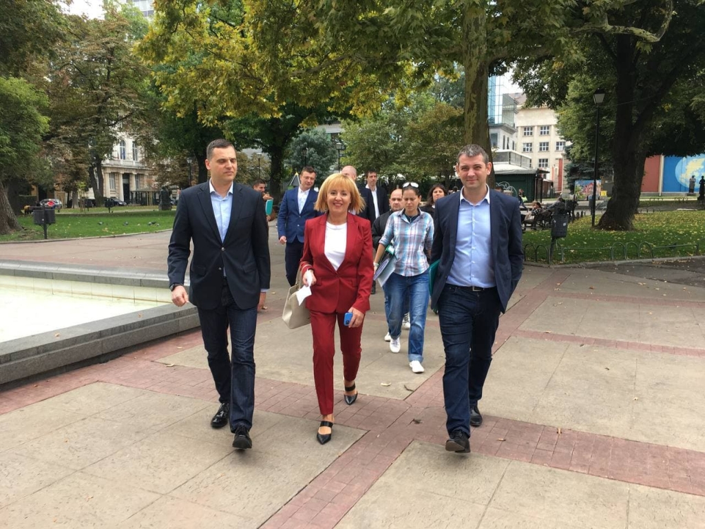 Мая Манолова: Ще се борим за по-високи доходи на българските граждани